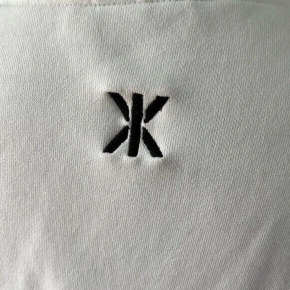 NWOT One Piece black and white Fashion misfits Crewneck long sleeve sweatshirt - Picture 5 of 12